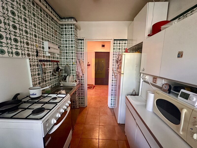 3 camere Berceni- Aleea Ciceu